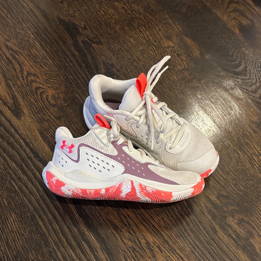 Girls Under Armour Jet 23 Basketball Shoes